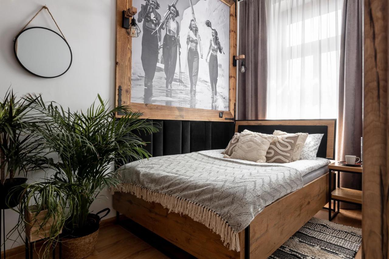 Apartament Czarna Perla Чарни Дунаец Екстериор снимка